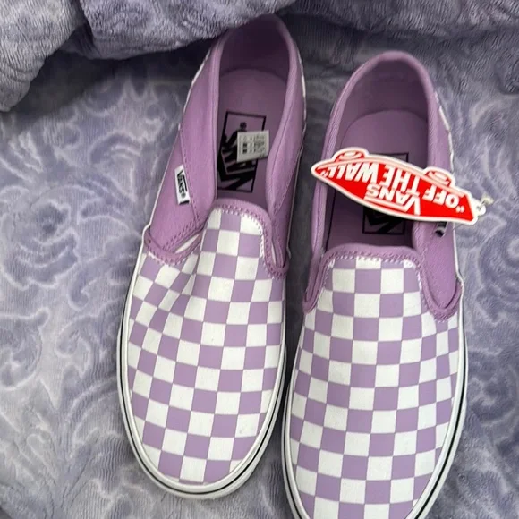Vans Adults 8 women/6.5 men’s lavender & white NWT Slip-On Shoes - Picture 4 of 4